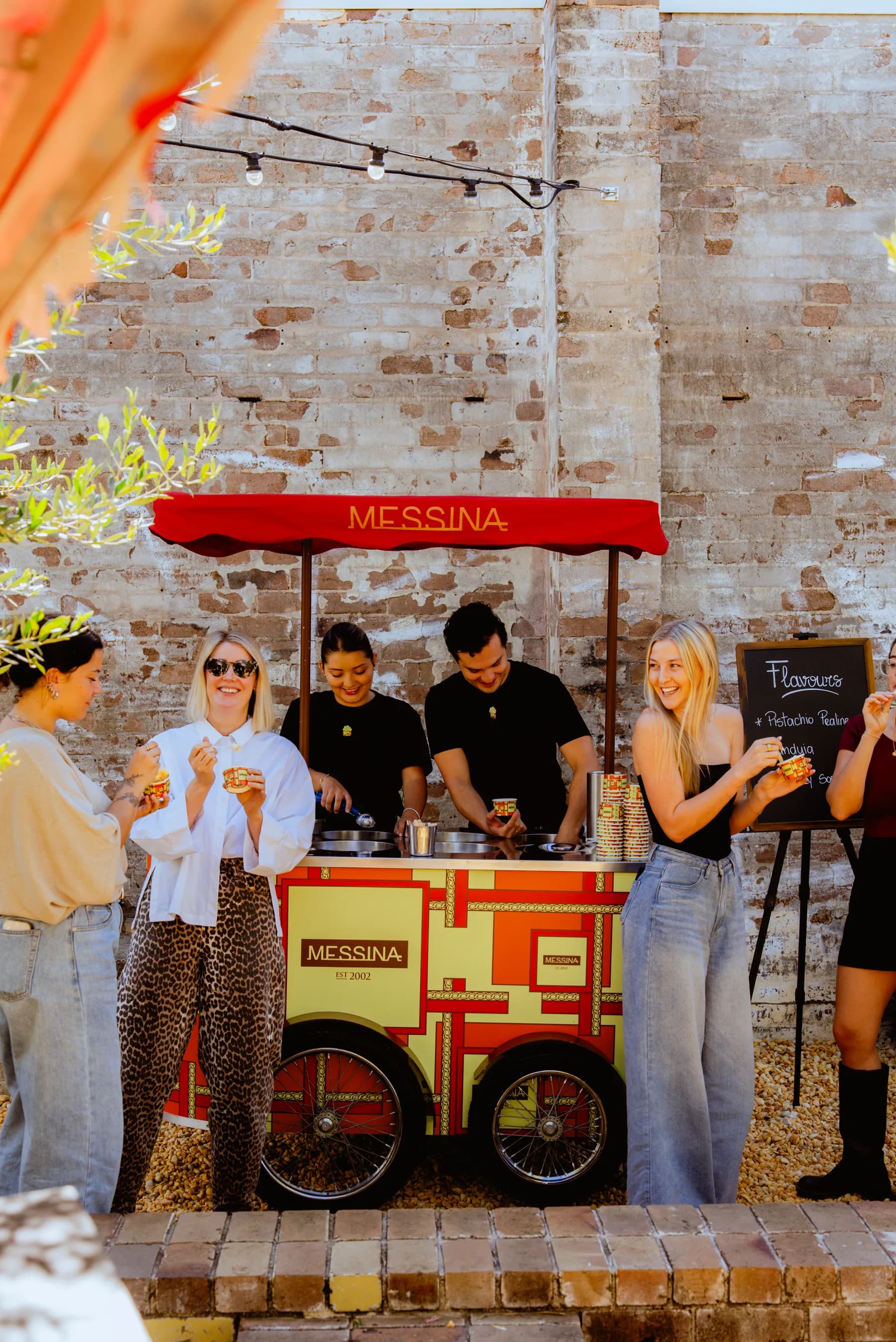 Gelato cart — photo 2 of 4