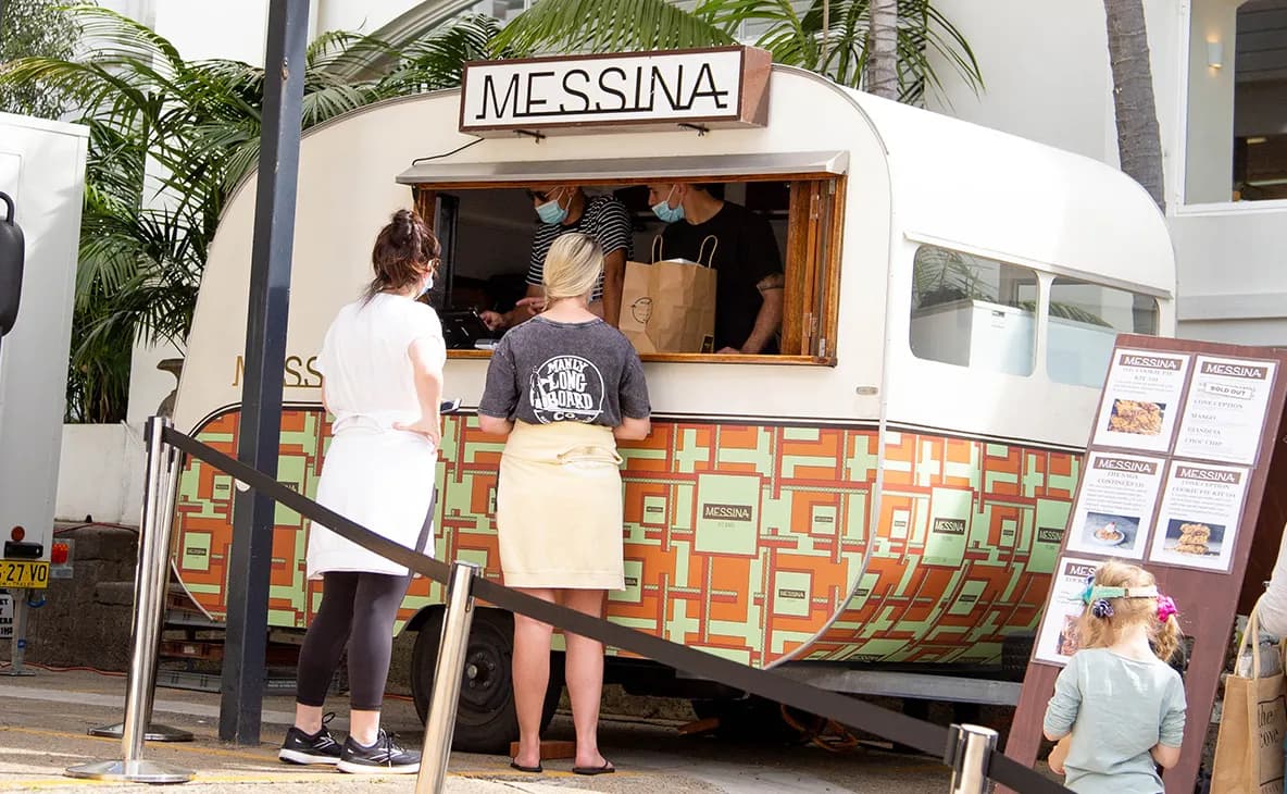 Gelato caravan — photo 1 of 2