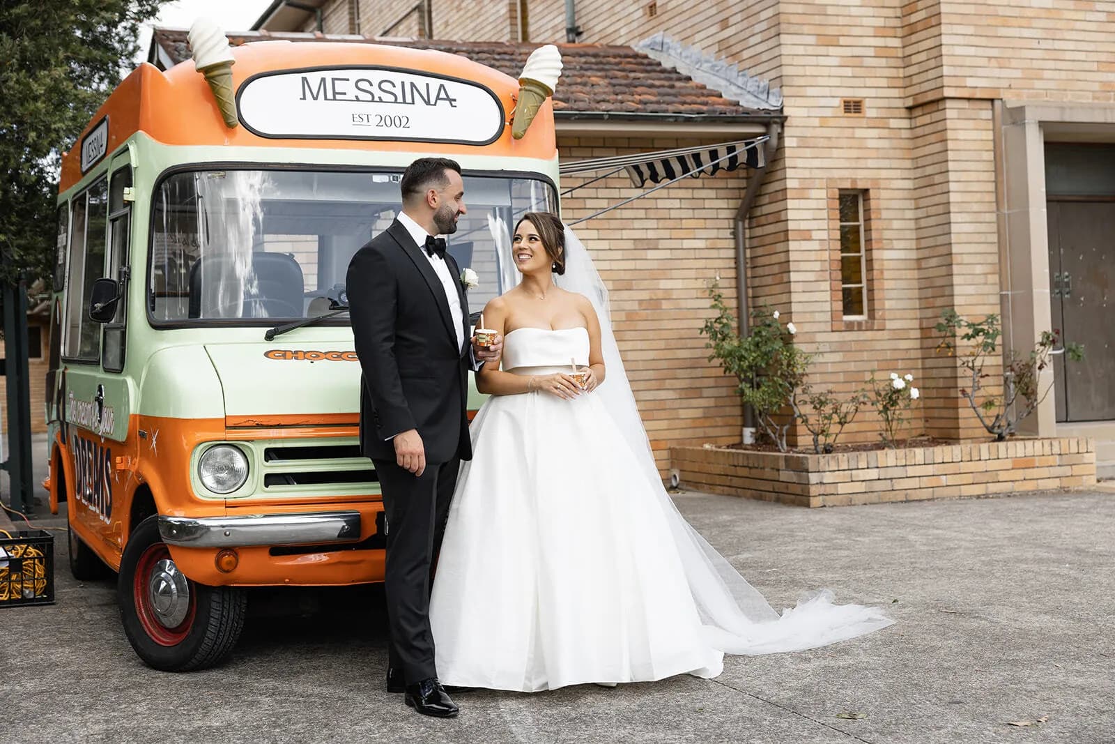 Gelato van — photo 3 of 4
