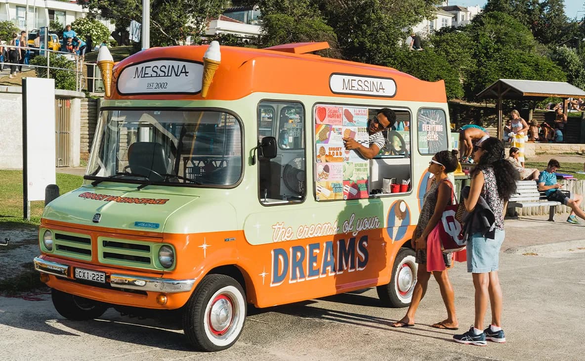 Gelato van — photo 4 of 4